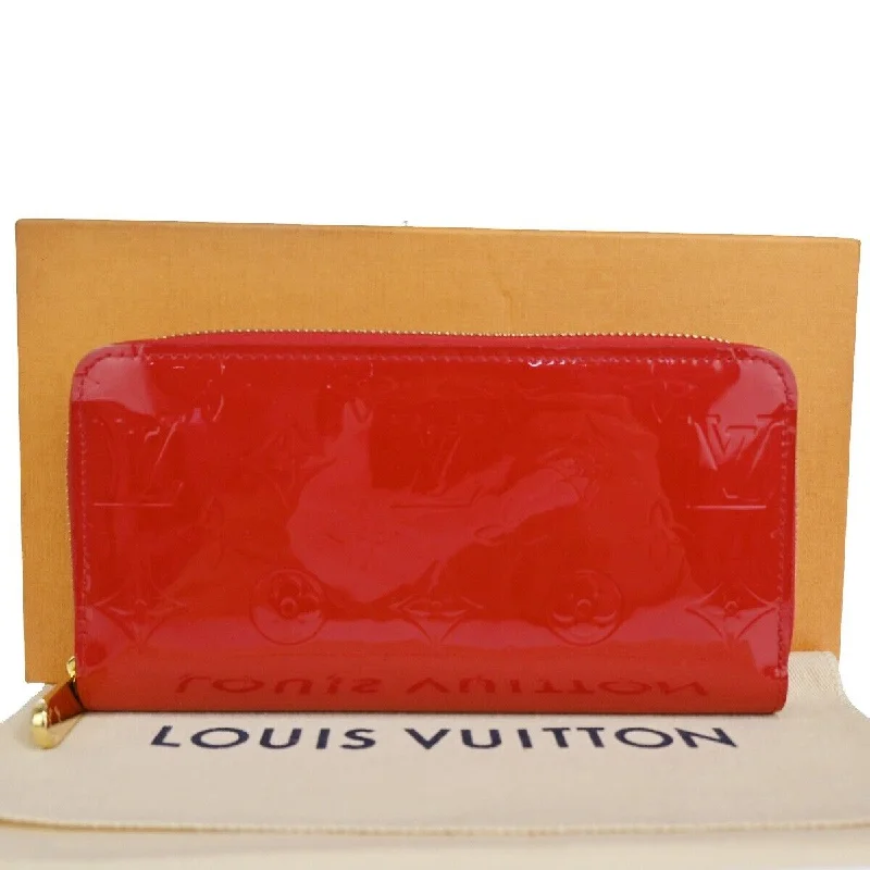 Wallets for slim pockets-Louis Vuitton Zippy  Leather Wallet  (Pre-Owned)