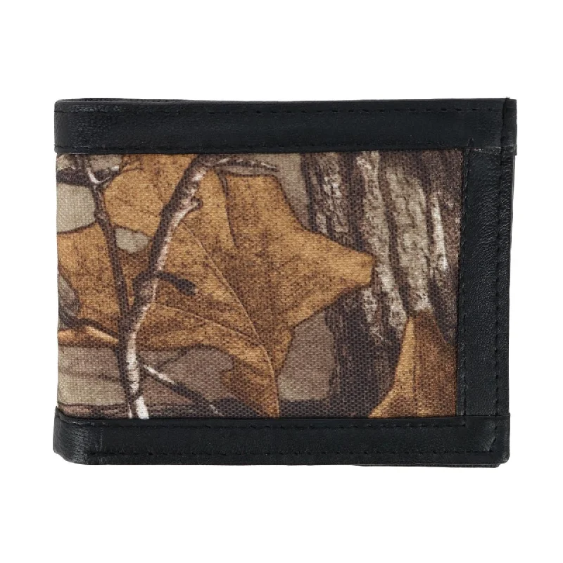 men wallets subtle-Men's Realtree Camo Bifold Wallet with ID Flap