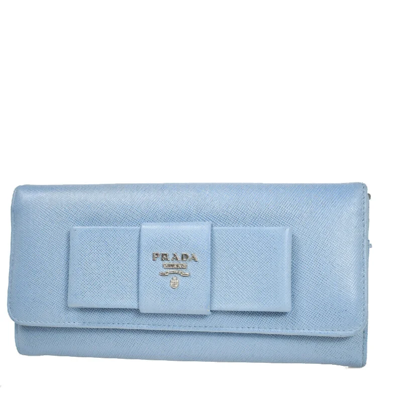 Keychains for outdoor fans-Prada Saffiano  Leather Wallet  (Pre-Owned)