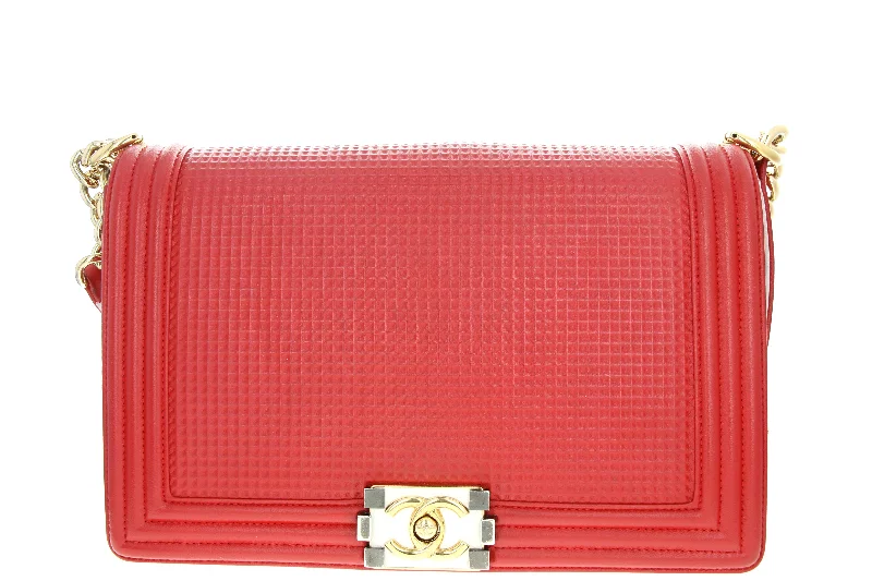 Handbag bold style-Chanel Boy Flap Bag Cube Embossed Lambskin Old Medium Red