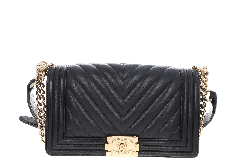 Handbag light purple-Chanel Lambskin Chevron Medium Boy Bag Black