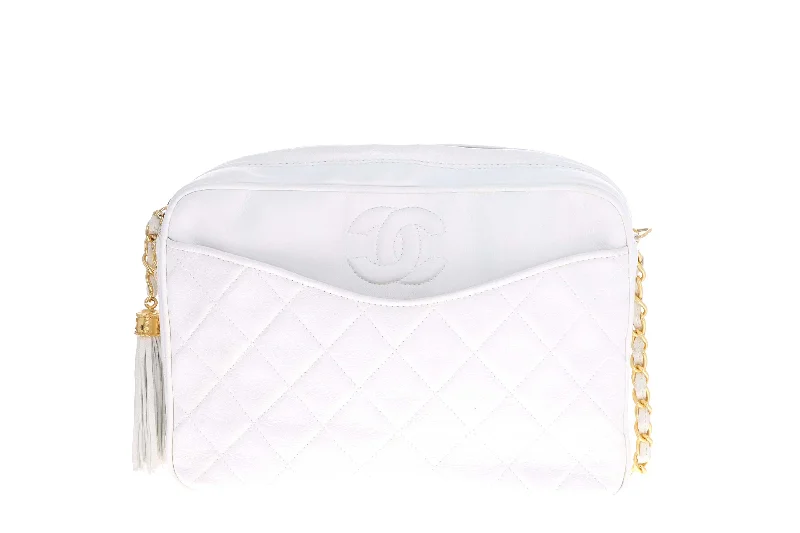 Handbag for picnics-Chanel White Lambskin Pocket Camera Bag Medium