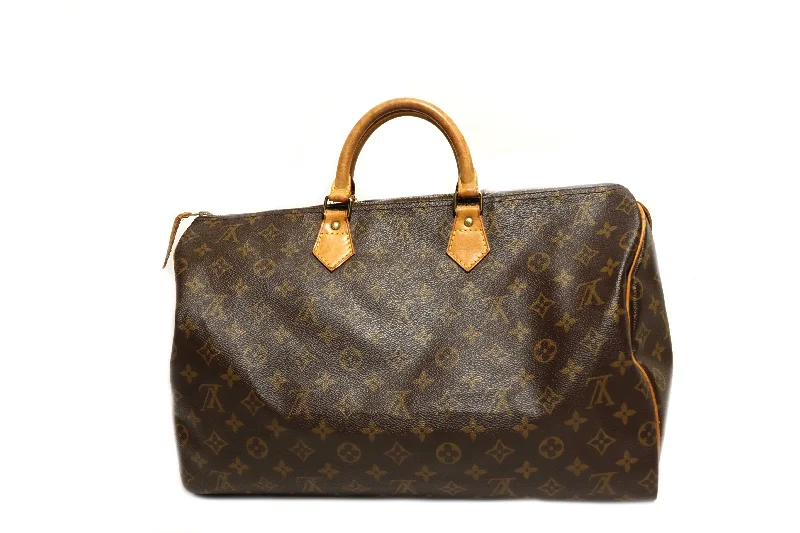 Handbag gold accent-Louis Vuitton Monogram Speedy 40