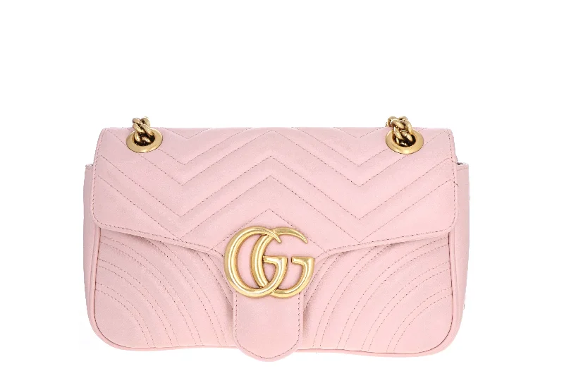 Handbag sleek look-Gucci Medium Marmont Matelasse Shoulder Bag