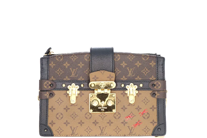 Handbag with buckle-Louis Vuitton Sold Out Reverse Monogram Trunk Clutch