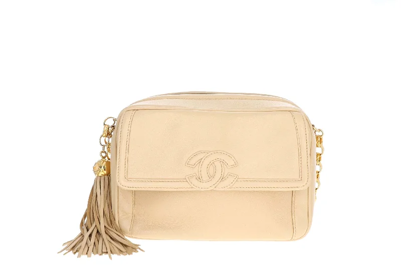 Handbag for markets-Vintage Chanel Beige Lambskin Small Camera Bag