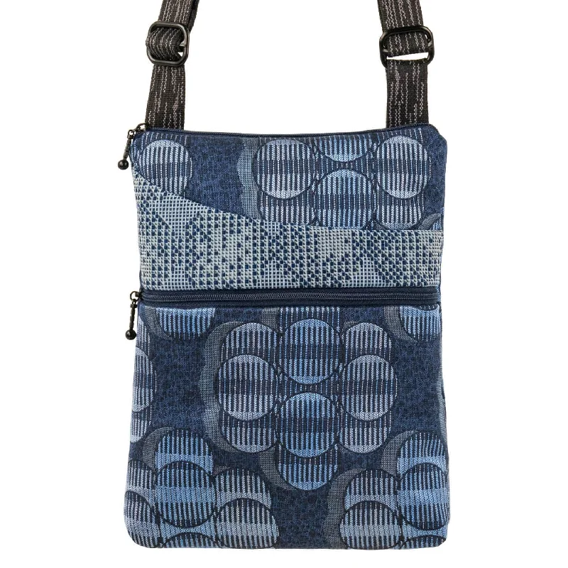 Leisure Bag for outdoor adventures-Pocket Bag in Lunar Blue